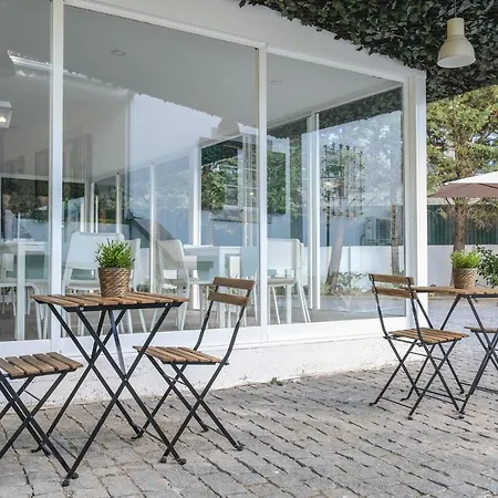 4u Airport Pensión 3*