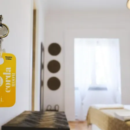 Pensión 4u Airport 3*